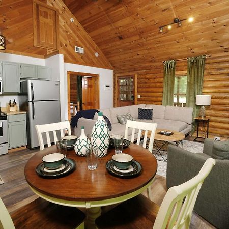 Grove Creek Cabin 개틀린버그 외부 사진