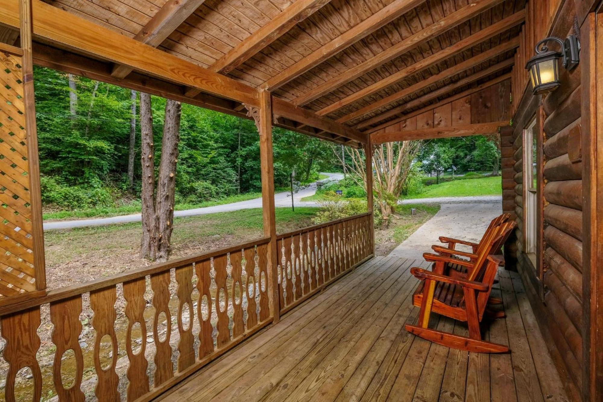 Grove Creek Cabin 개틀린버그 외부 사진